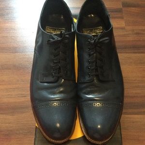 Classic! Navy Blue Madison Stacy Adams Cap Toe Oxford